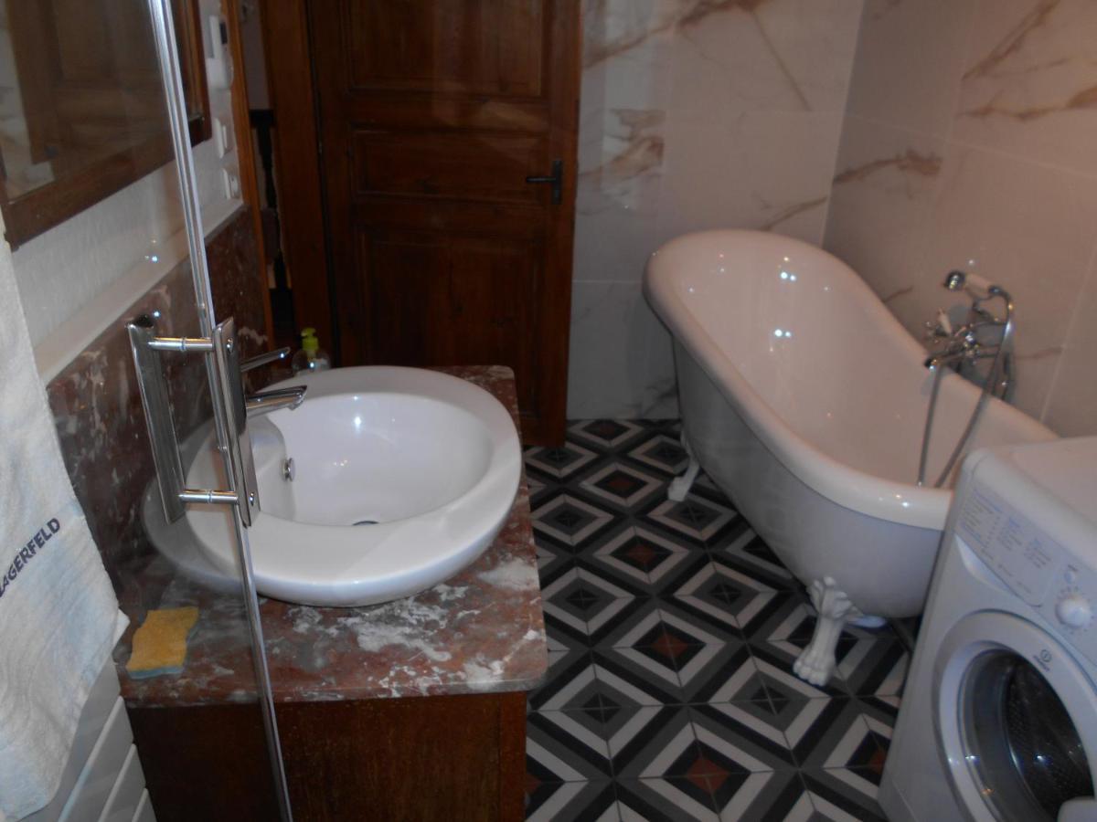 Le Winzer Apartment Бергхайм Екстериор снимка