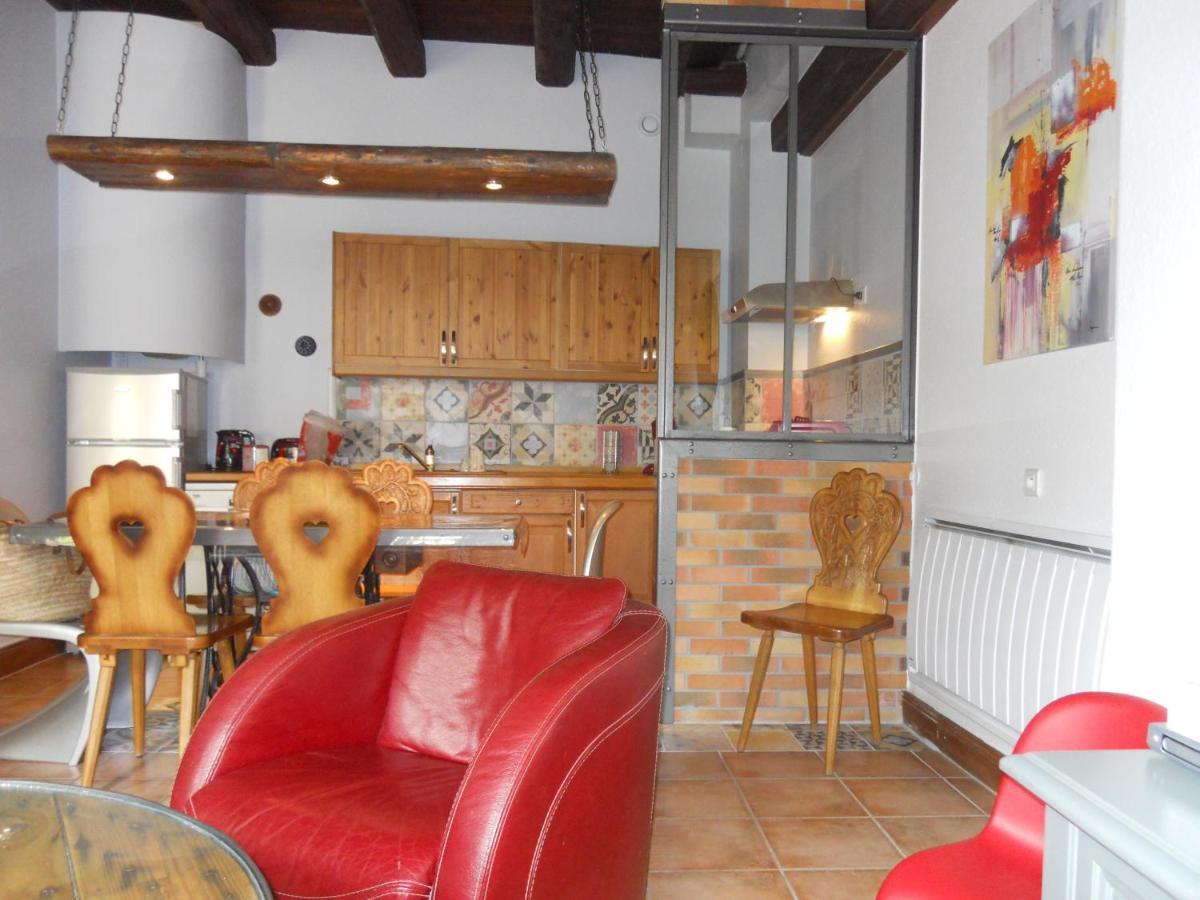 Le Winzer Apartment Бергхайм Екстериор снимка